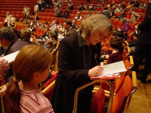 More autographs at the Cologne Philharmonie